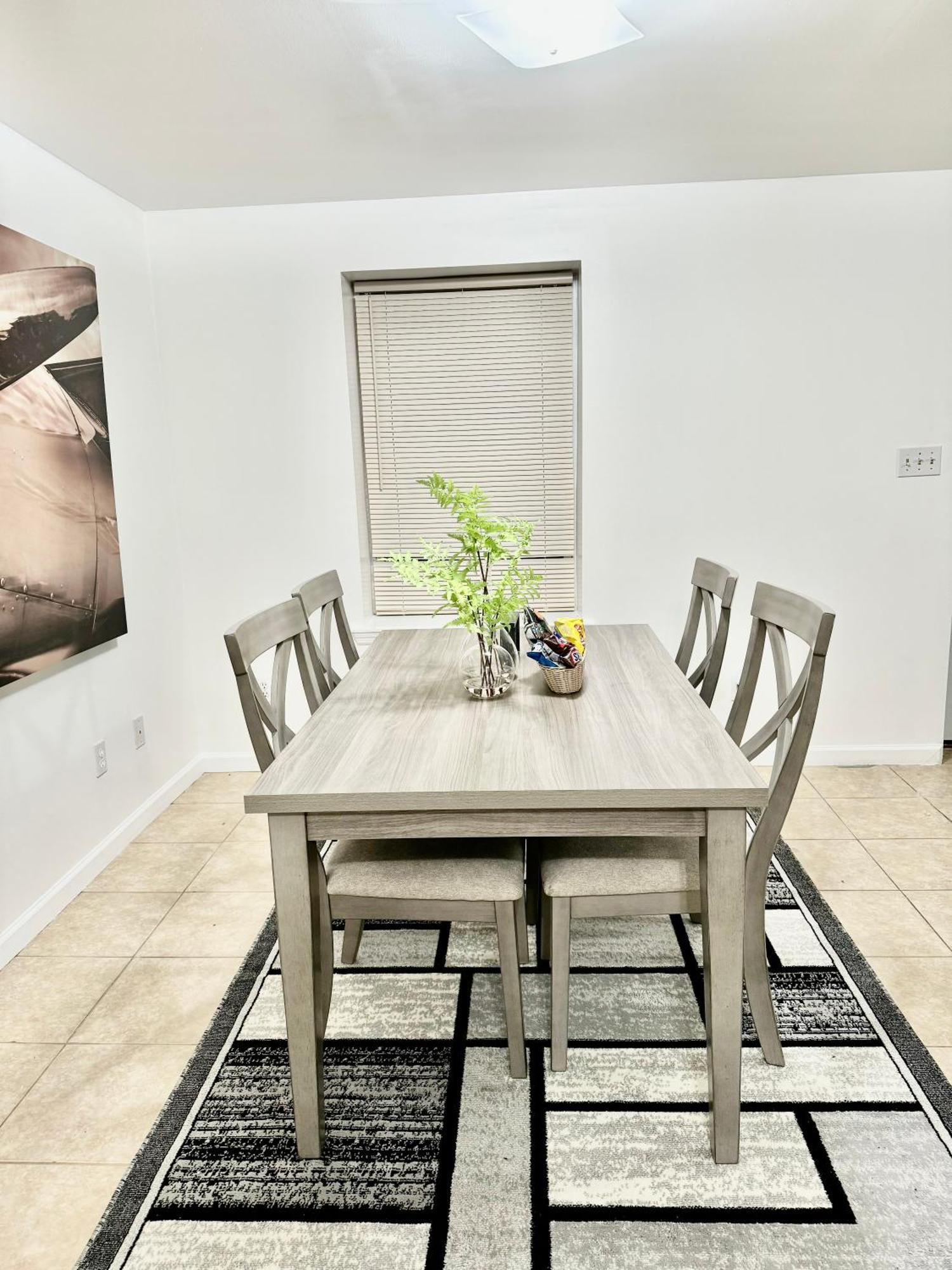 Cozy Evergreen Apartment By Newark Airport Exterior photo